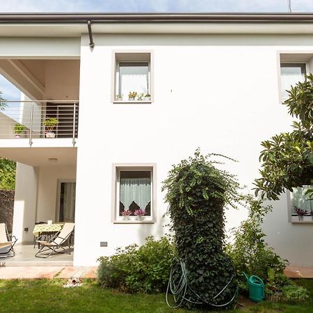 Appartamento Con Giardino Le Querce Sistiana Dış mekan fotoğraf