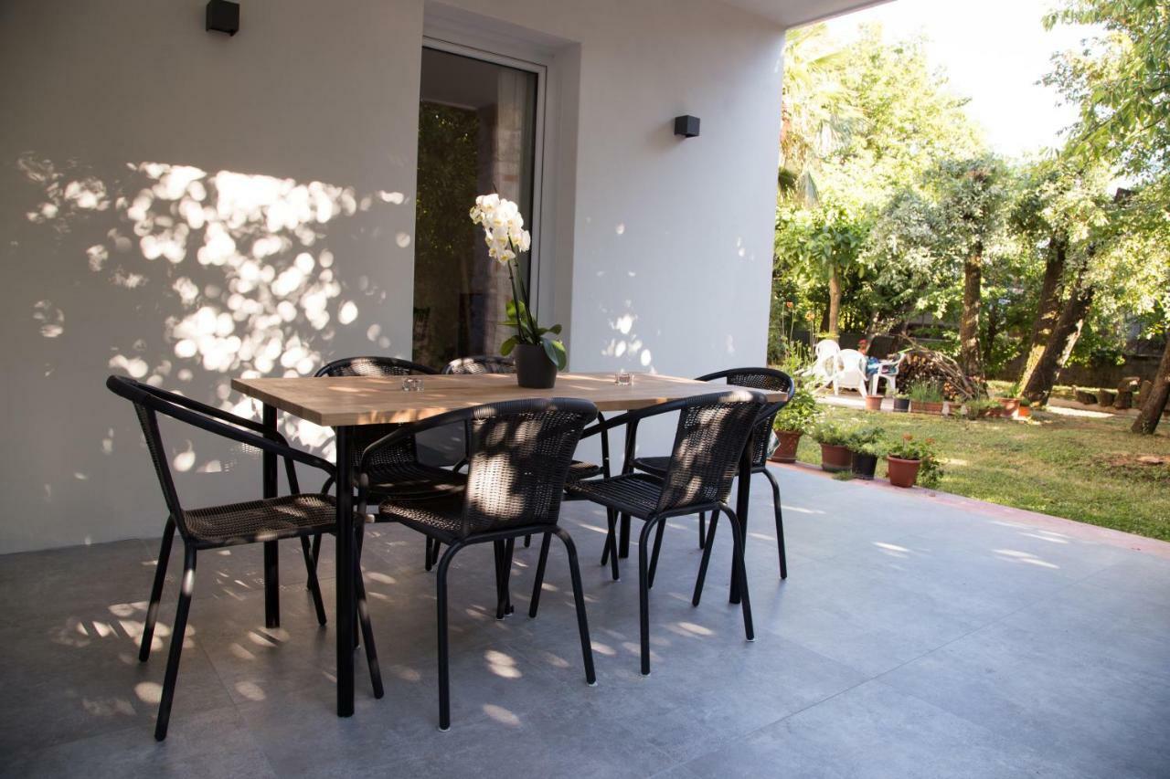 Appartamento Con Giardino Le Querce Sistiana Dış mekan fotoğraf